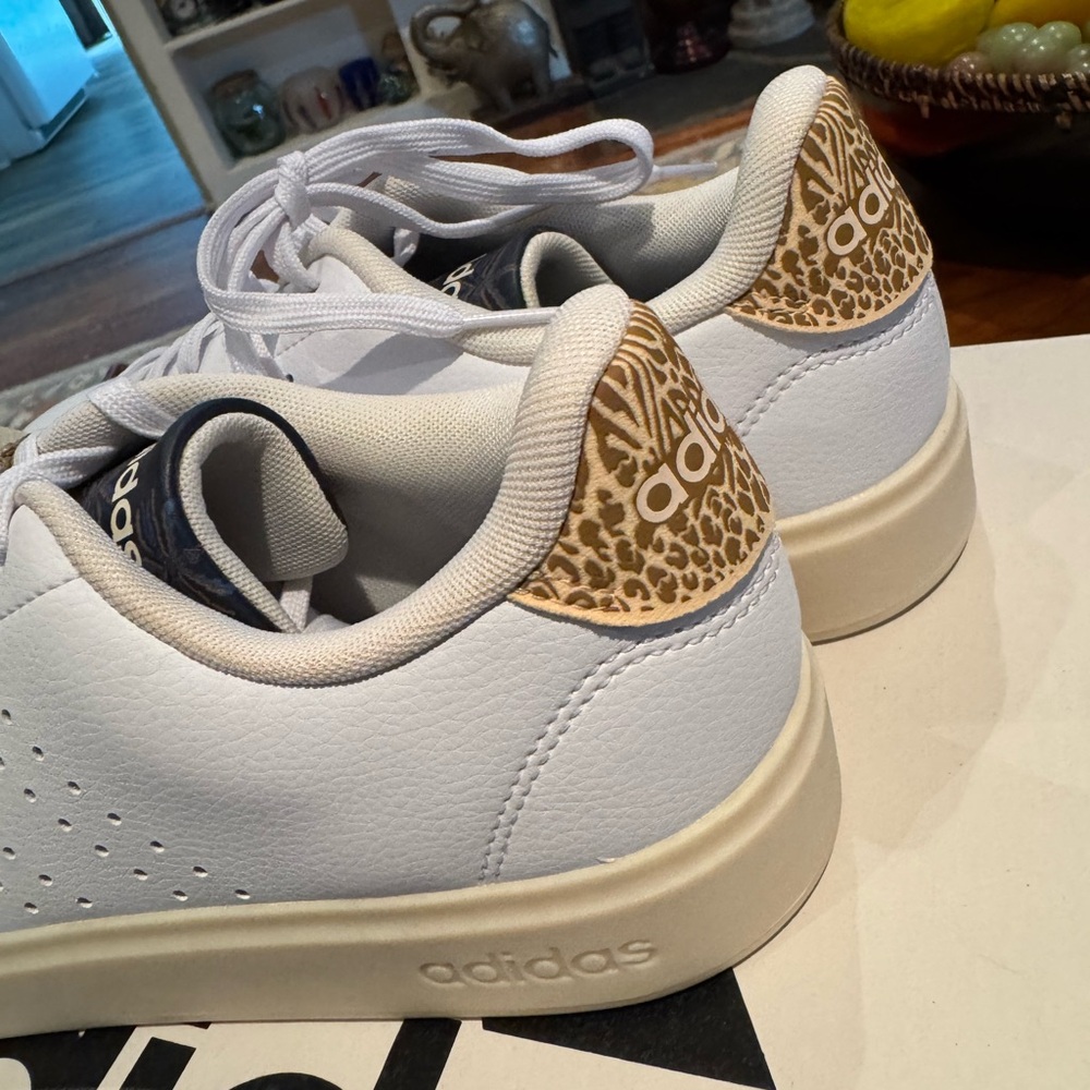 Adidas White Sneakers - Picture 4 of 8